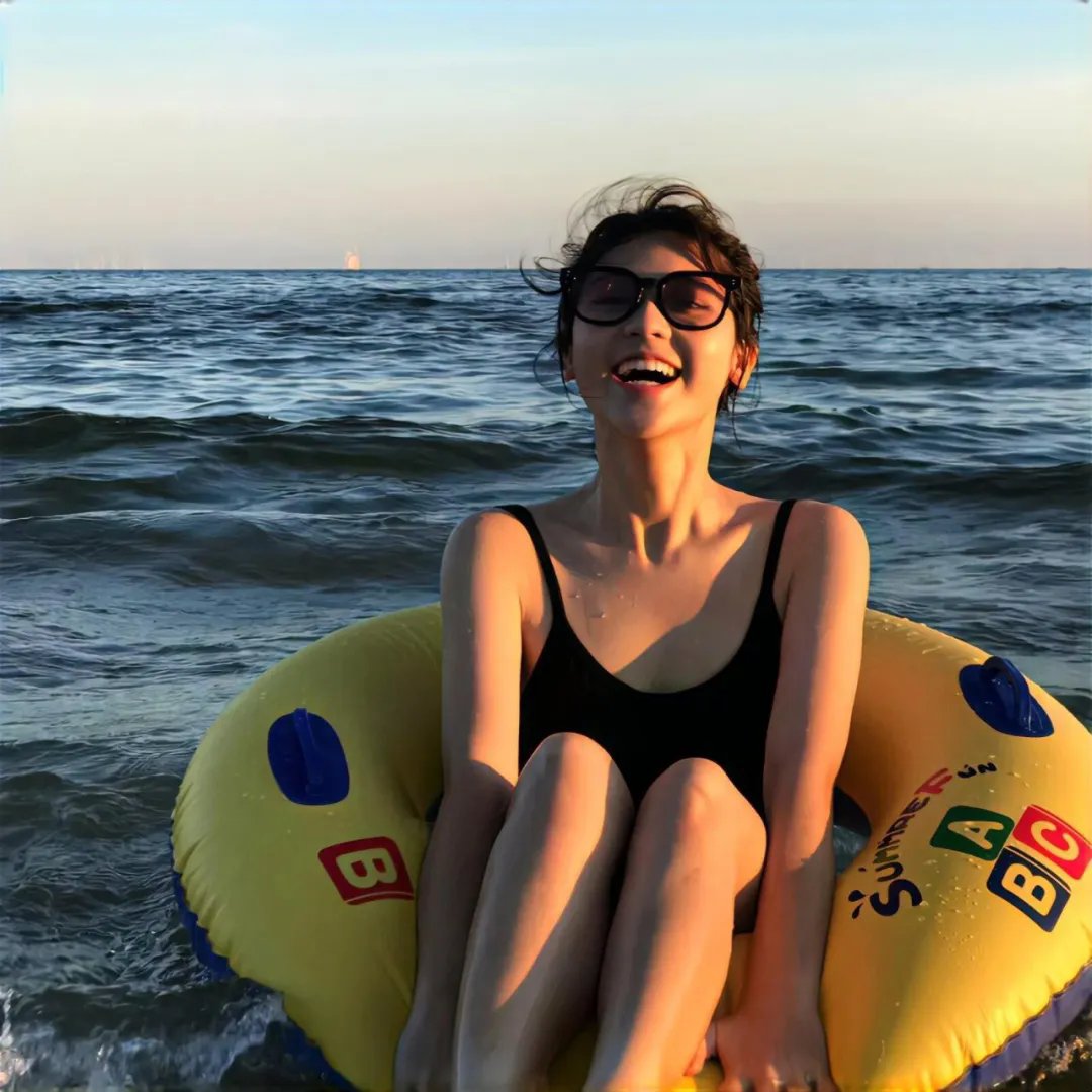 铁幕下的童年 海报
